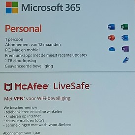 Microsoft 365 + McAfee LiveSafe incl. VPN